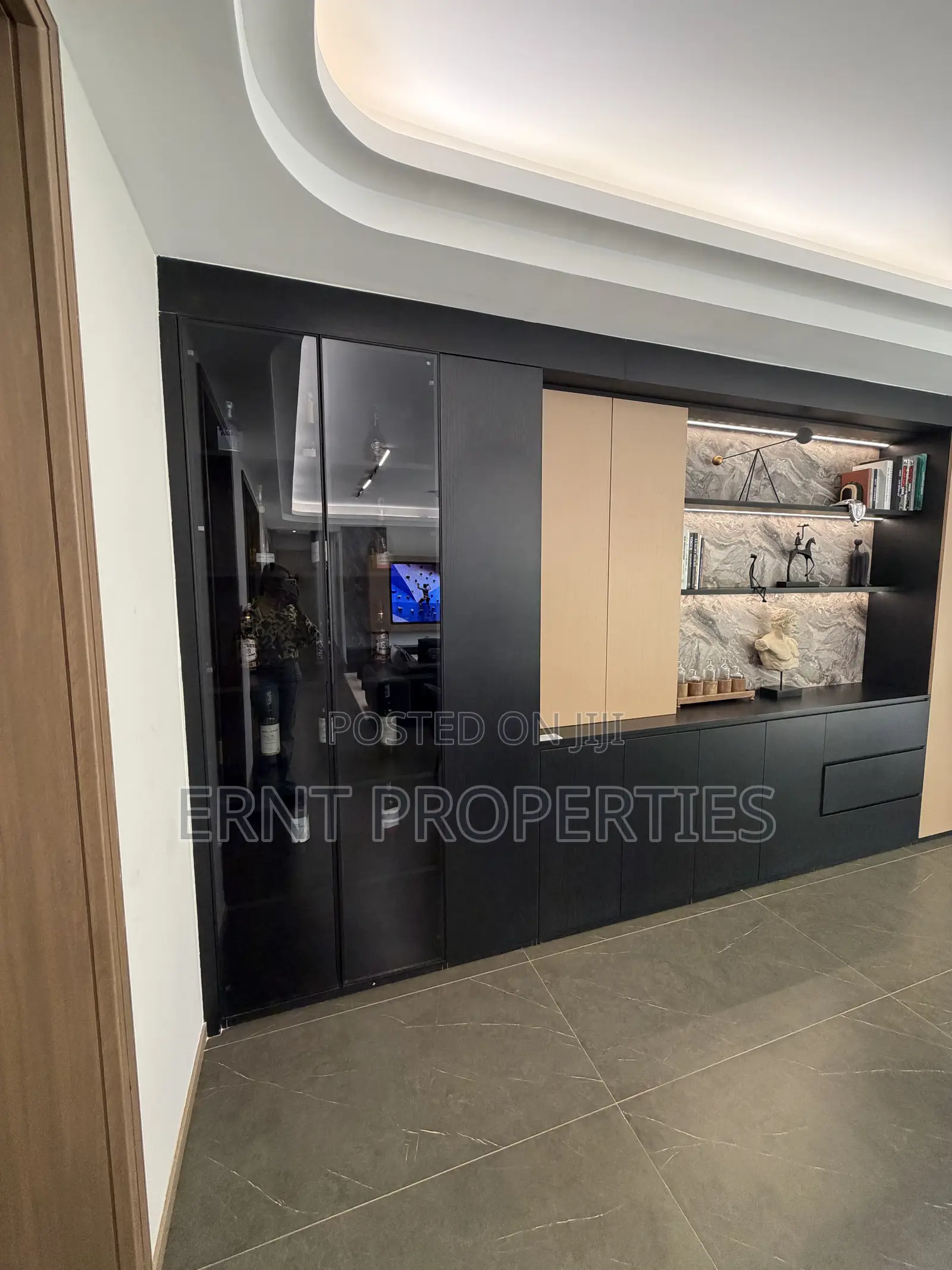3bdrm Apartment in Westlands for sale