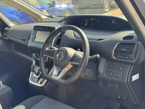 Nissan Serena 2019 White