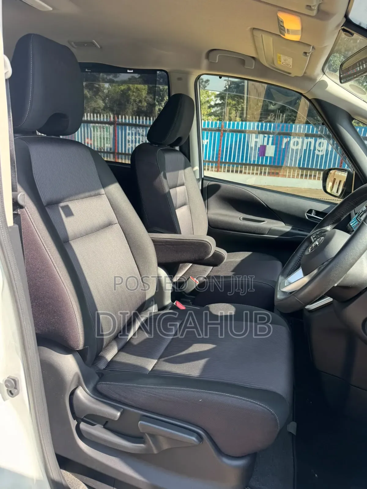 Nissan Serena 2019 White