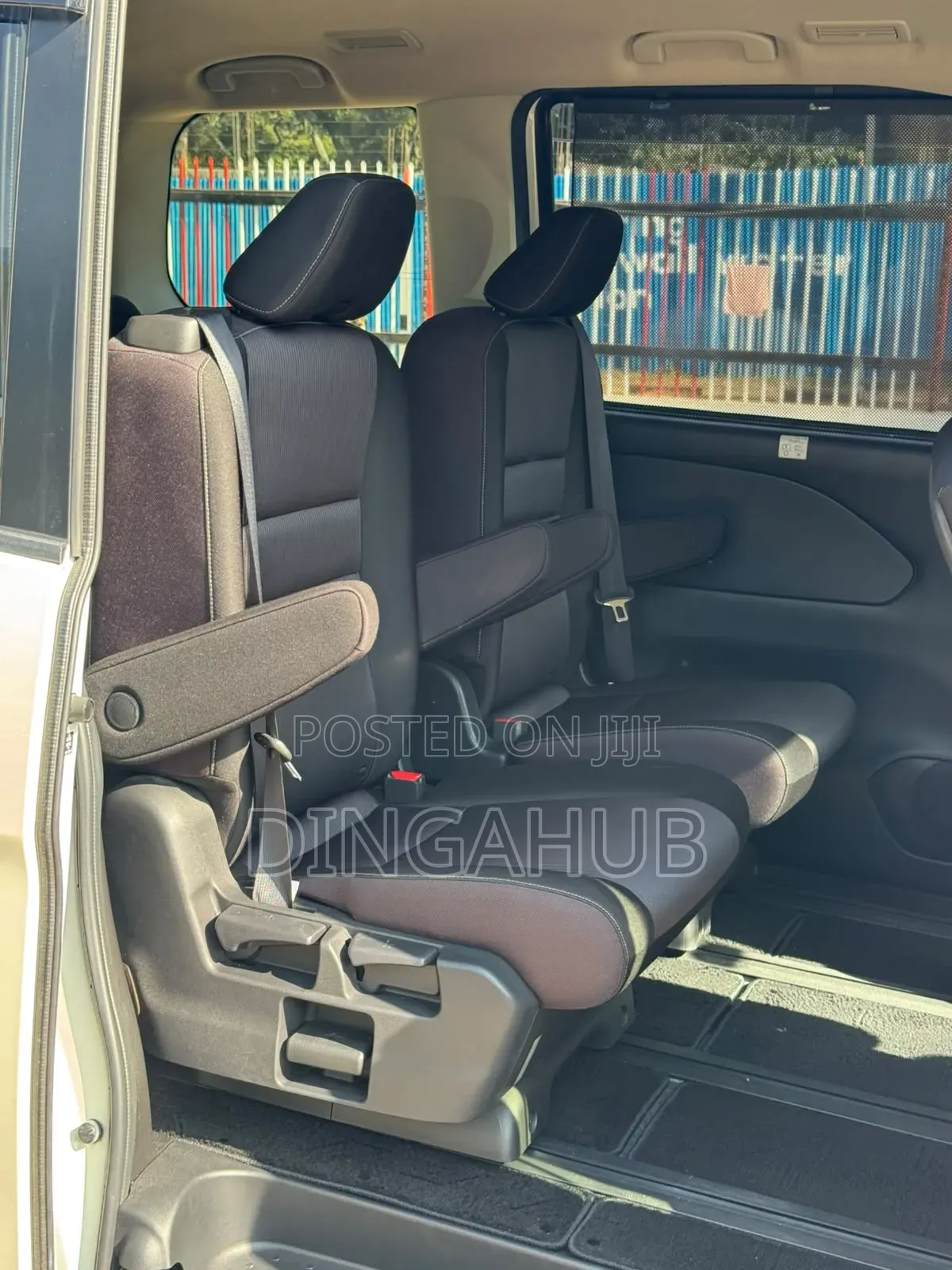 Nissan Serena 2019 White