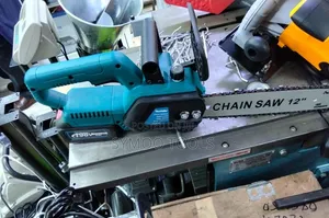 12" Makita Chainsaw