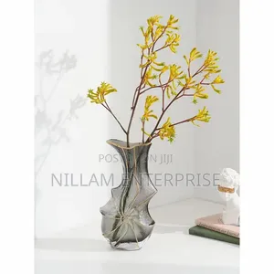 Sculpted Golden Glass Flower Vase