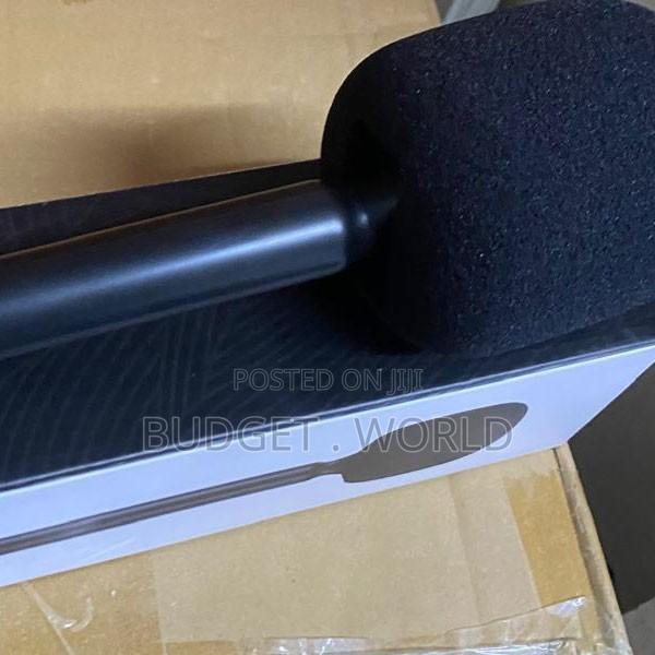 Premium Hands-Free Lavalier Microphone for Creators Professionals
