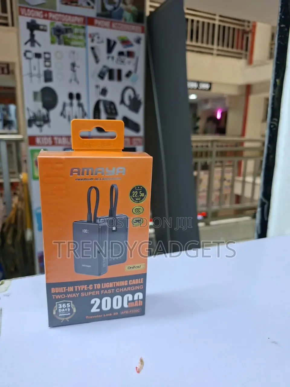 APB-F230C 22.5W Fast Charging Power Bank With LED Display