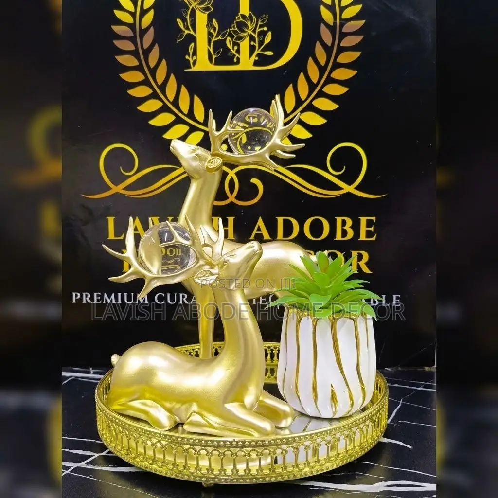Luxury Gold Décor Setup – Vanity Tray, Deer Sculptures Succulent