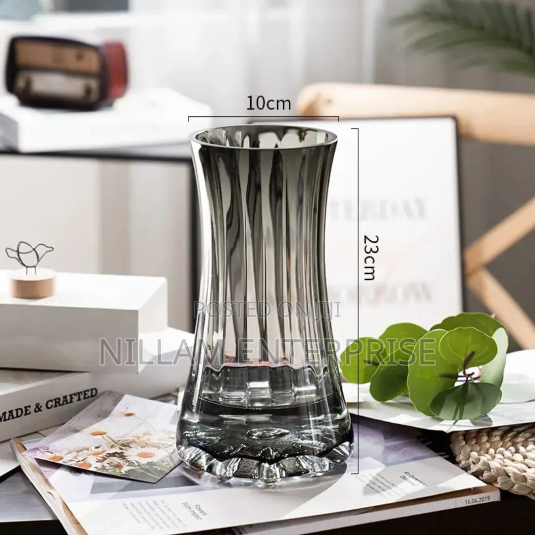 Elegant Hourglass Flower Vase