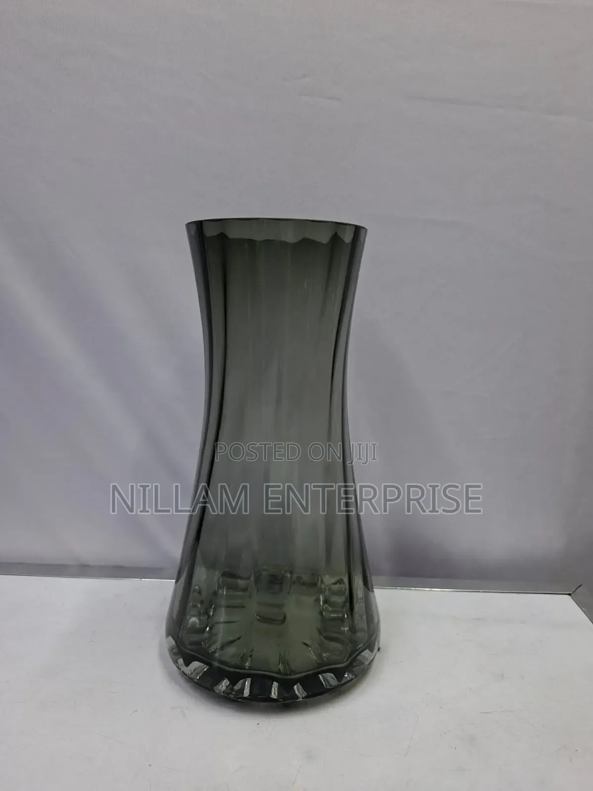 Elegant Hourglass Flower Vase