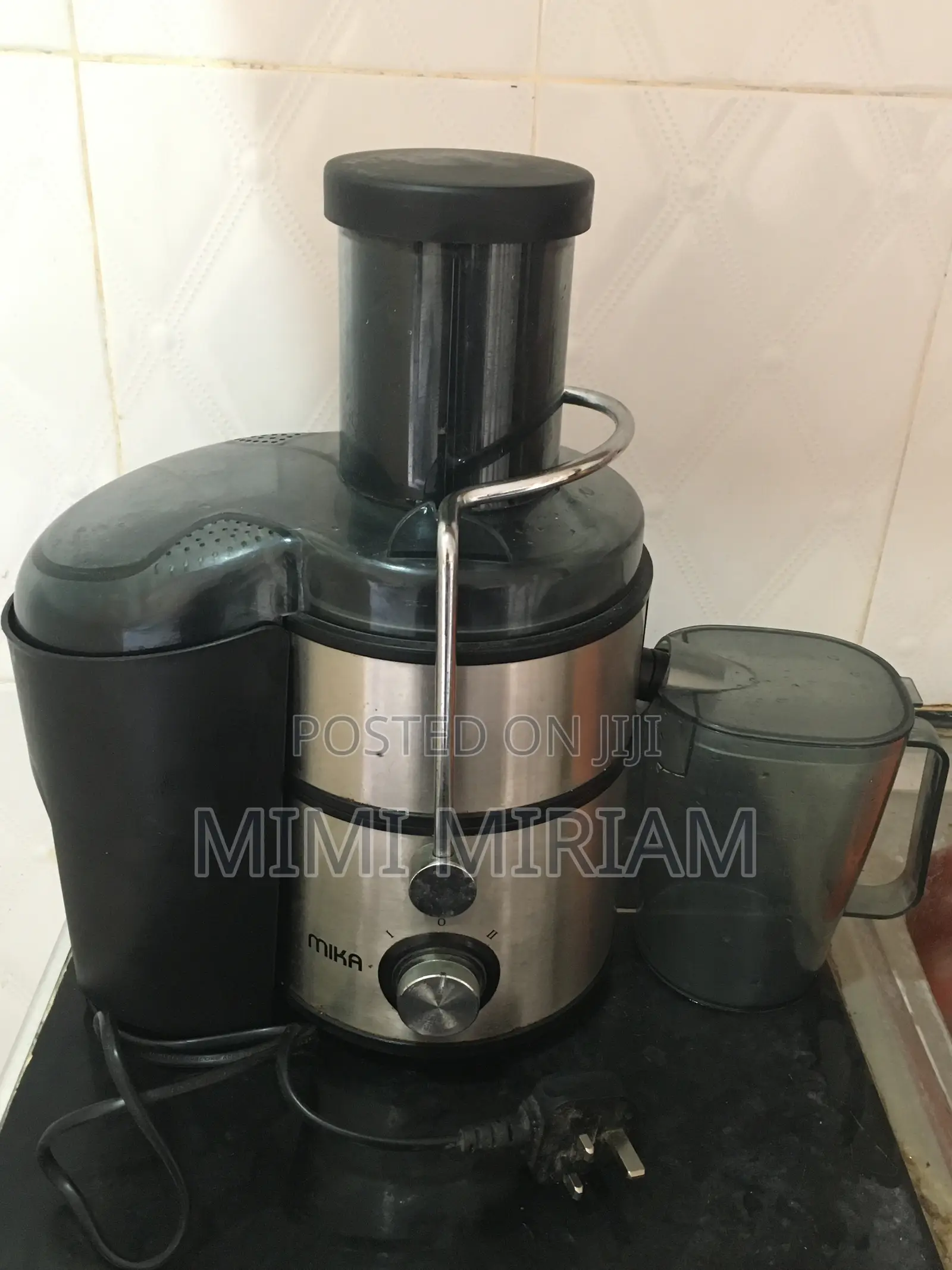 Mika Juicer