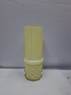 Ribbed Statement Glass Flower Vase