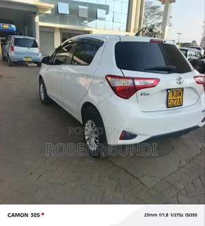 Toyota Vitz 2018 White