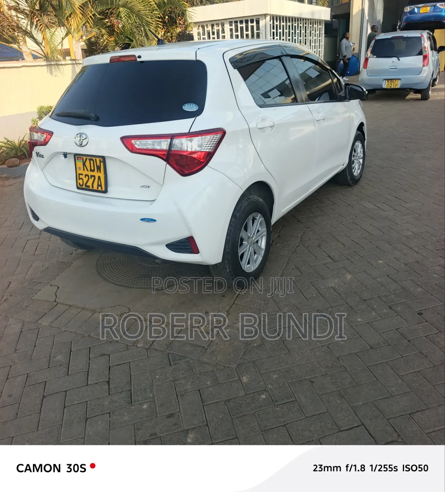 Toyota Vitz 2018 White