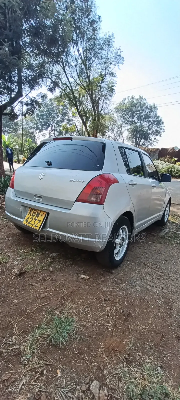 Suzuki Swift 2006 Gray