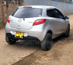 Mazda Demio 2012 Silver