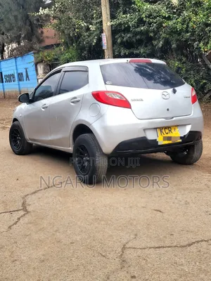 Mazda Demio 2012 Silver