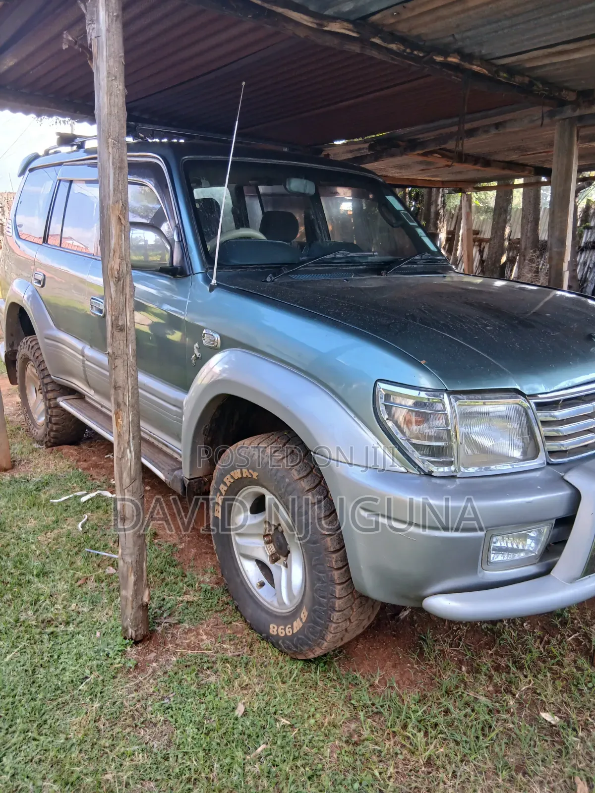 Toyota Land Cruiser Prado 2000 Green