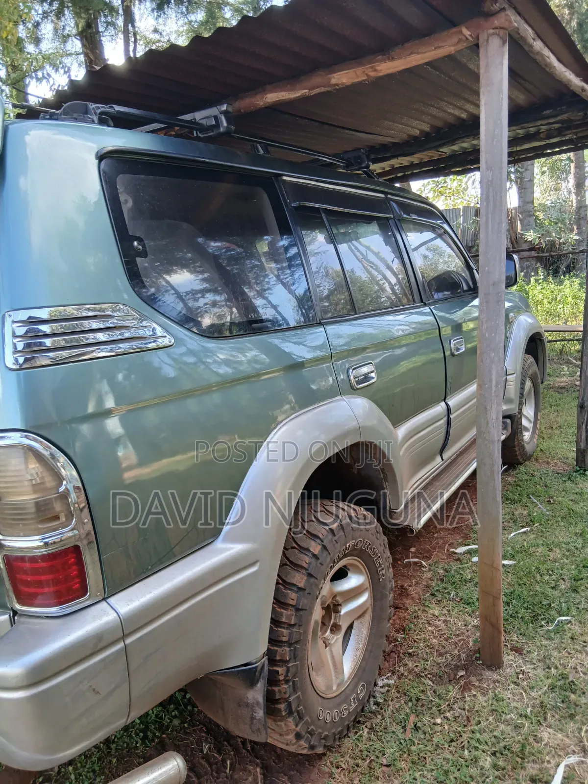 Toyota Land Cruiser Prado 2000 Green