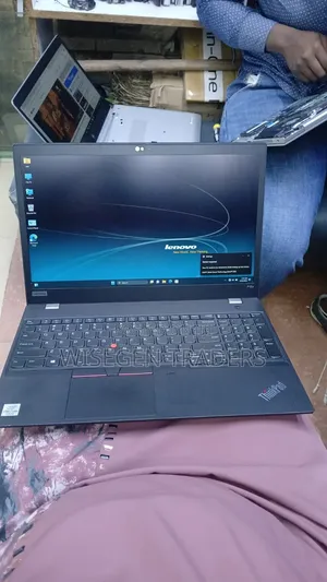 Laptop Lenovo ThinkPad P15s 16GB Intel Core i7 SSD 512GB