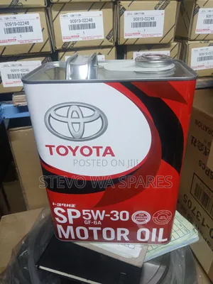 Toyota SP5w -30 Motor Oil