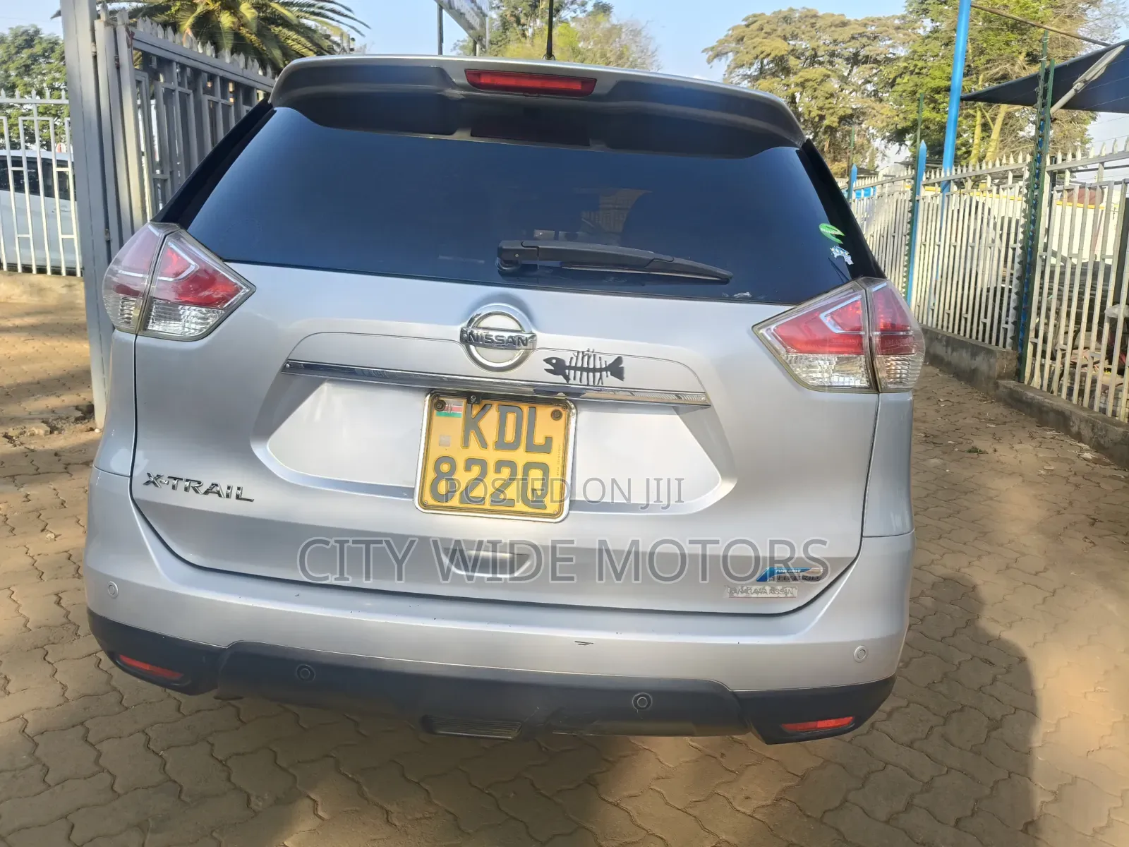 Nissan X-Trail 2016 Silver