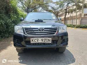 Toyota Hilux 2011 Black