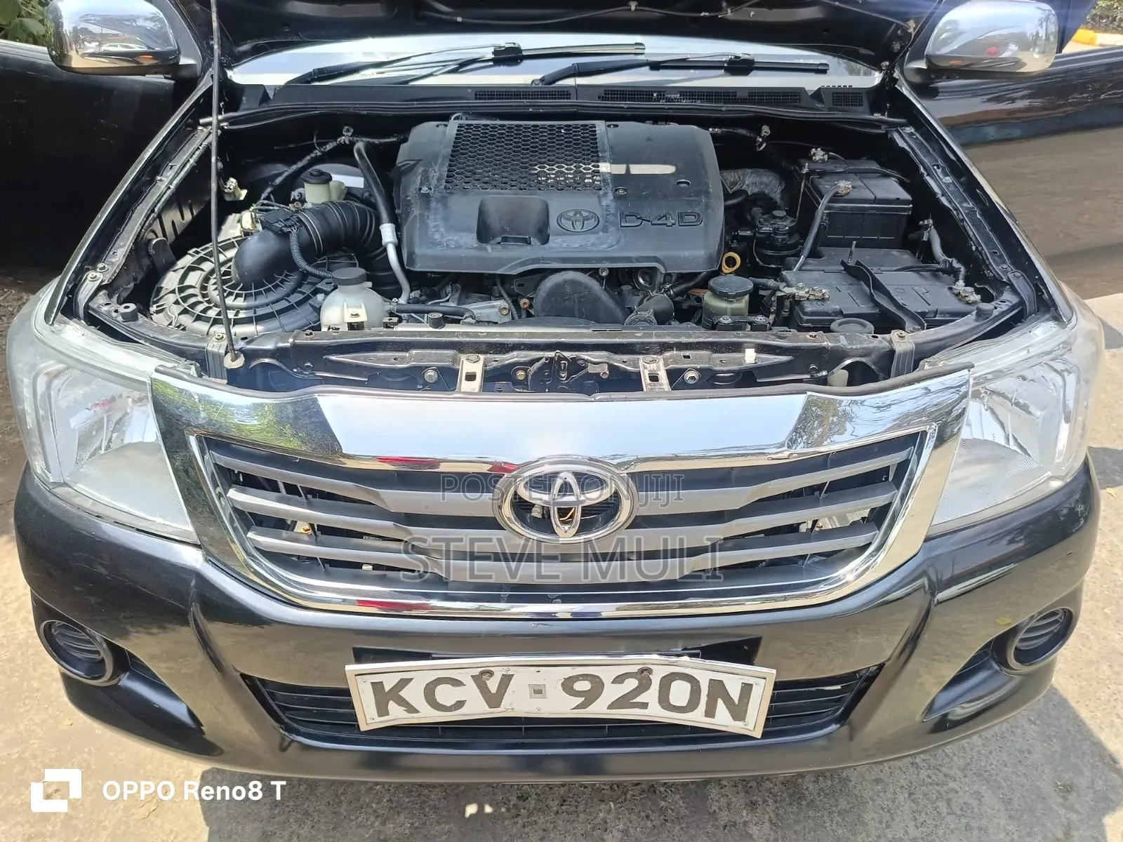 Toyota Hilux 2011 Black