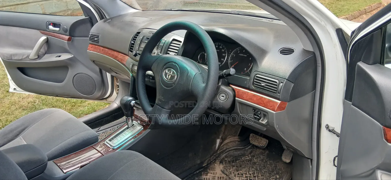 Toyota Premio 2003 White