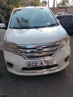 Nissan Serena 2012 White