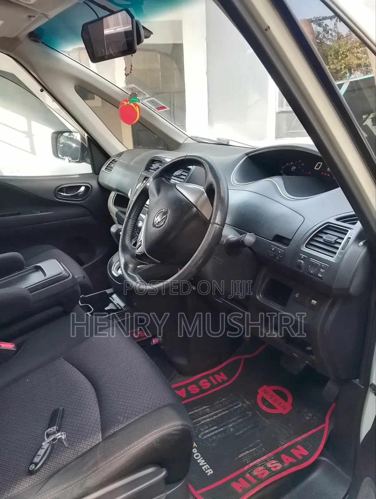Nissan Serena 2012 White
