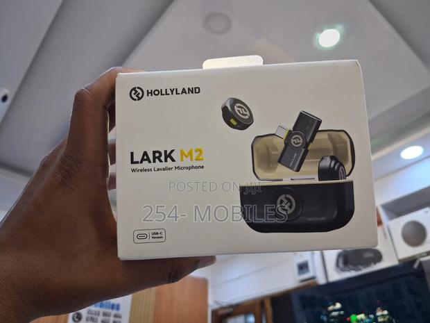 HOLLYLAND LARK M2 (Wireless Lavalier Microphone)