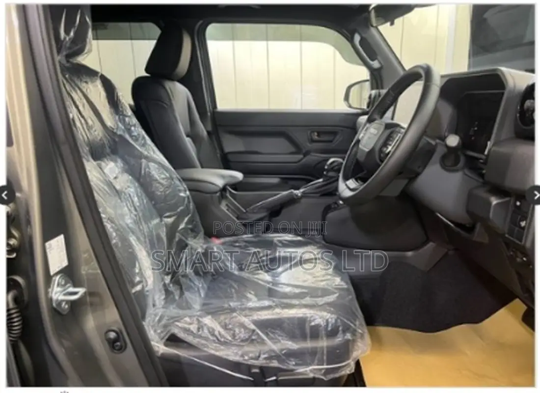 New Toyota FJ Cruiser 2025 Gray