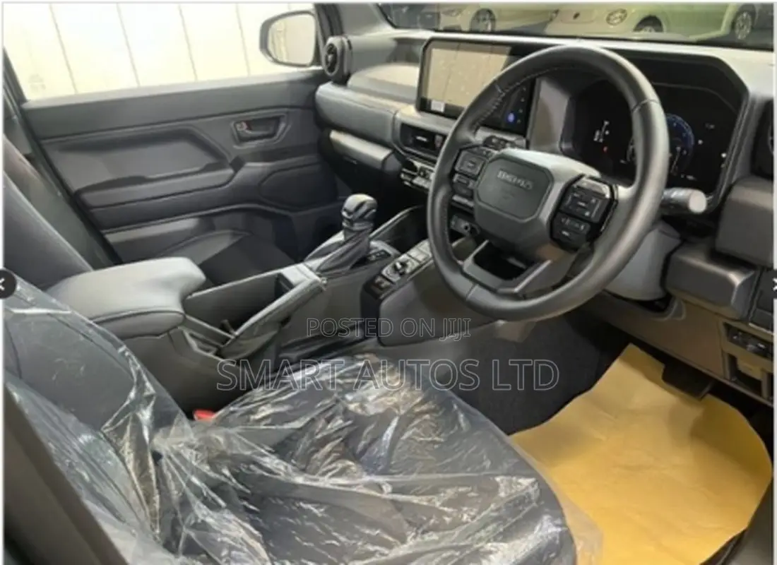 New Toyota FJ Cruiser 2025 Gray