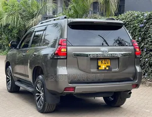 Toyota Land Cruiser Prado 2014 Gold