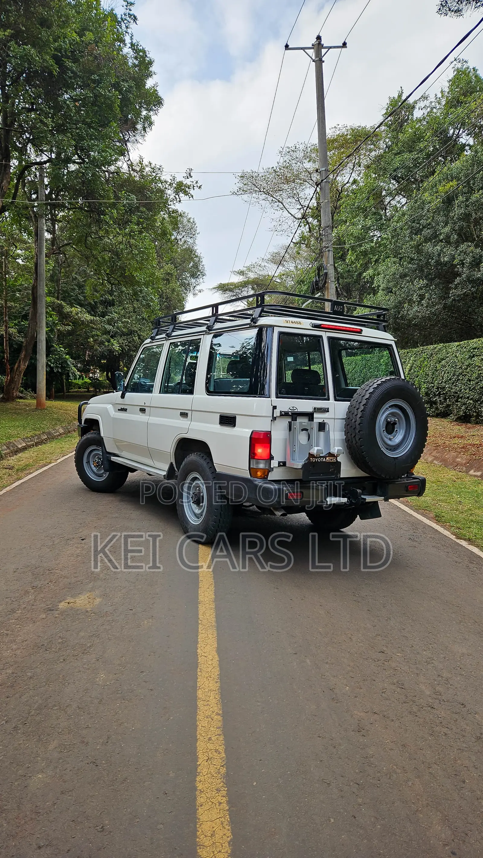 Toyota Land Cruiser 76 Series 2019 White