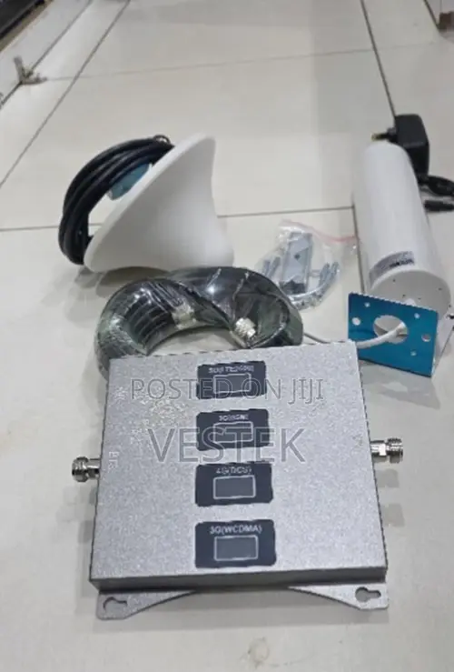 Universal 5G Quad Band Cellular Network Range Extender Full Set