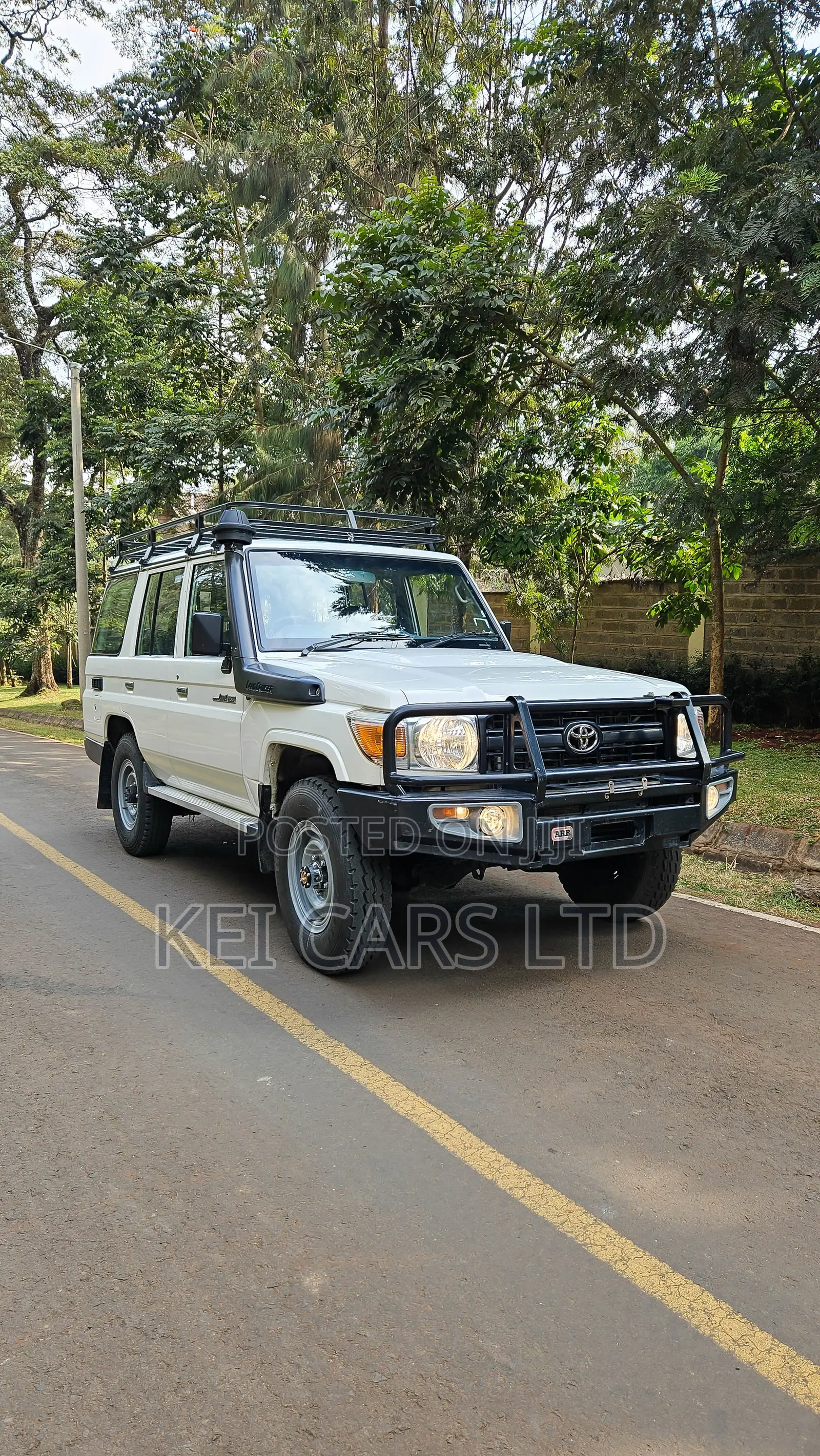 Toyota Land Cruiser 76 Series 2019 White