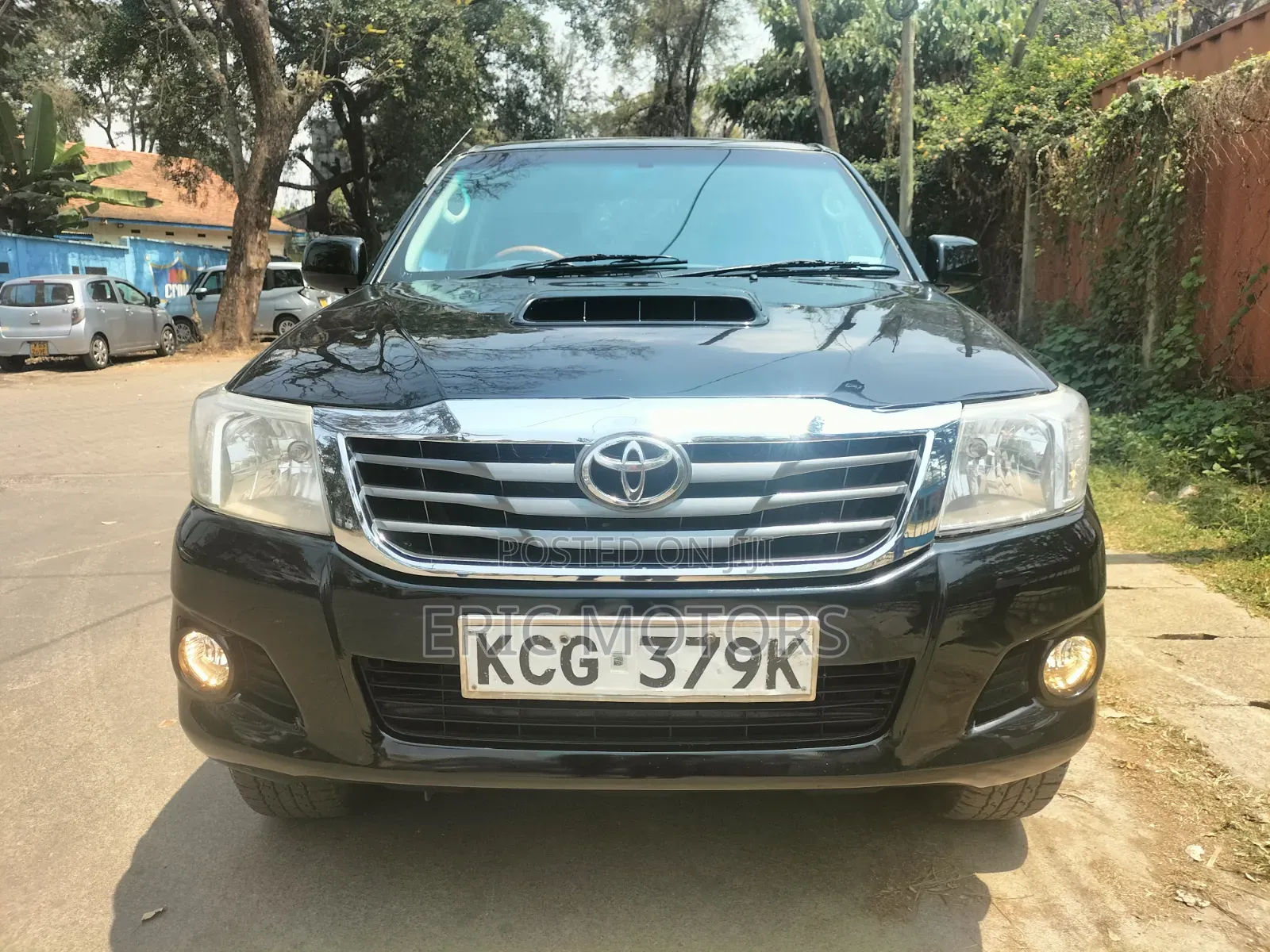 Toyota Hilux 2011 Black
