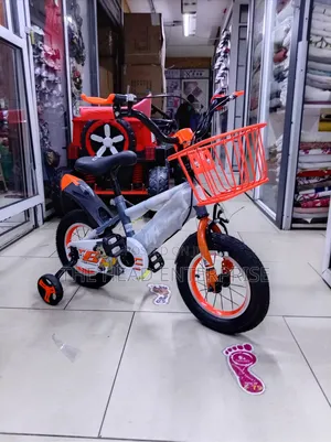Kids Bike New With Training Wheels (Upto 4yrs)