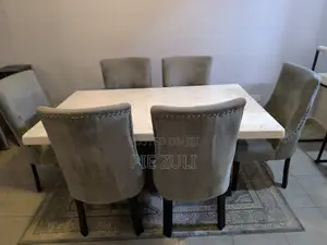Slightly Used 6 Seater Dining Set
