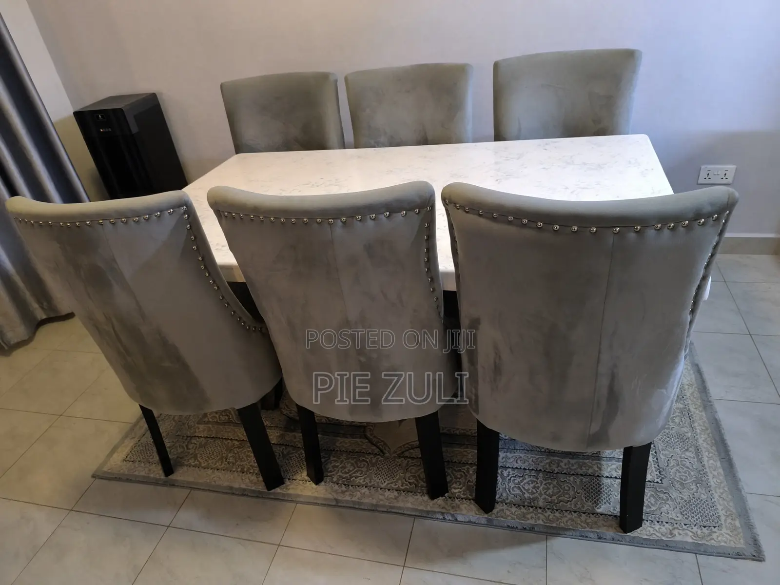 Slightly Used 6 Seater Dining Set