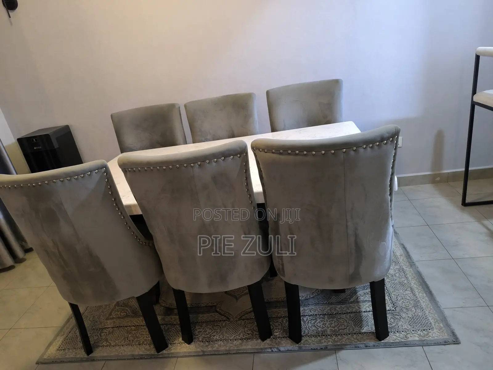 Slightly Used 6 Seater Dining Set