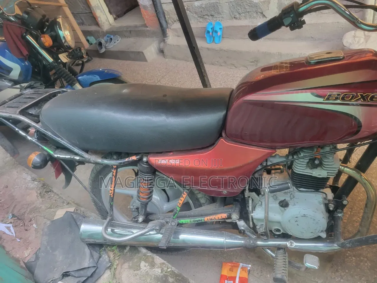 Bajaj Boxer 100 2022 Red