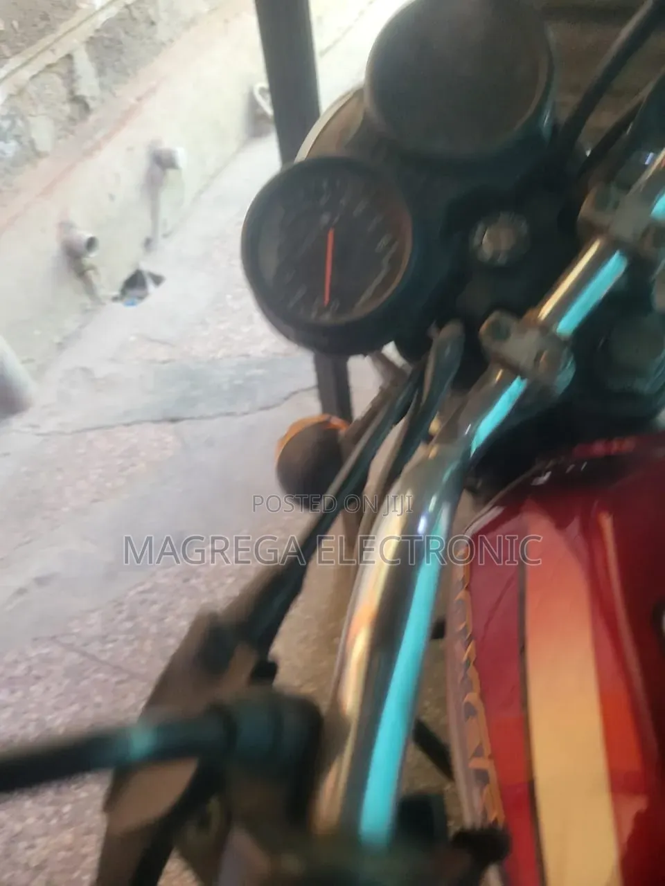 Bajaj Boxer 100 2022 Red