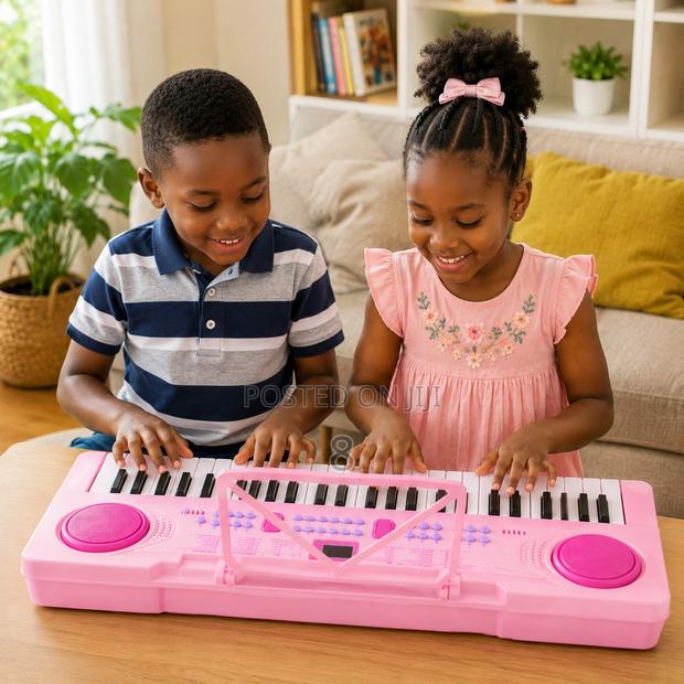 61 Keys Children’s Musical Keyboard With Speakers