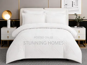 Tufted Duvet Set