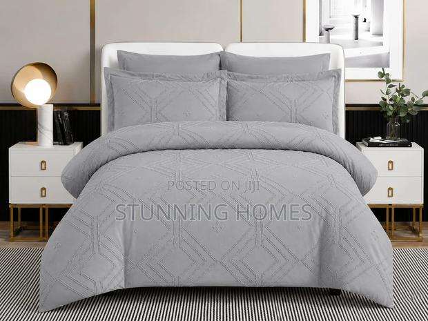 Tufted Duvet Set - thumbnail 7