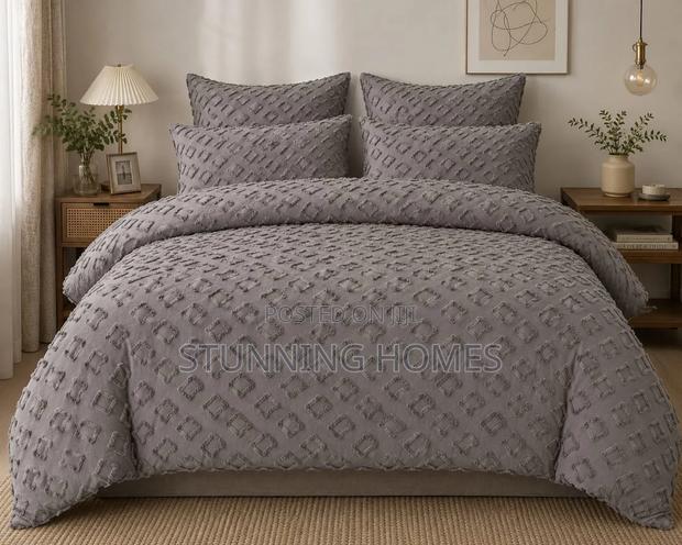 Tufted Duvet Set - thumbnail 11
