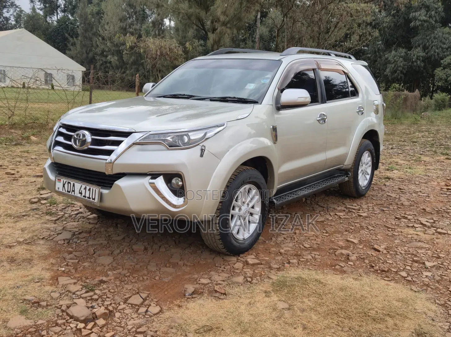 Toyota Fortuner 2012 Beige