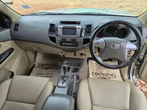 Toyota Fortuner 2012 Beige