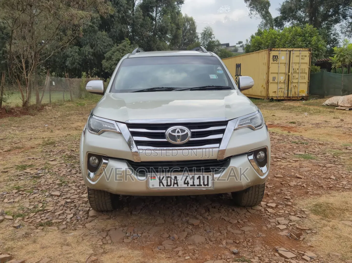 Toyota Fortuner 2012 Beige