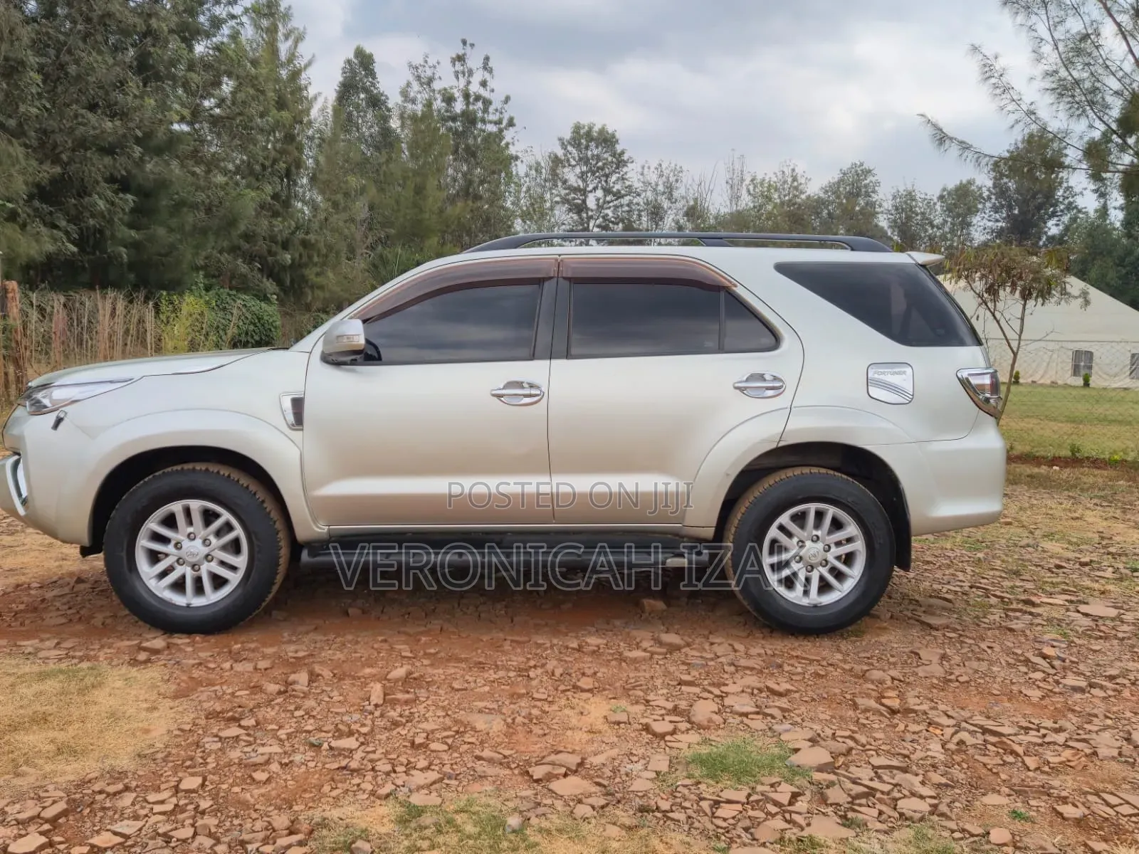 Toyota Fortuner 2012 Beige